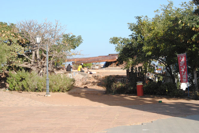 gorée-canons-nappy-pretty-girl